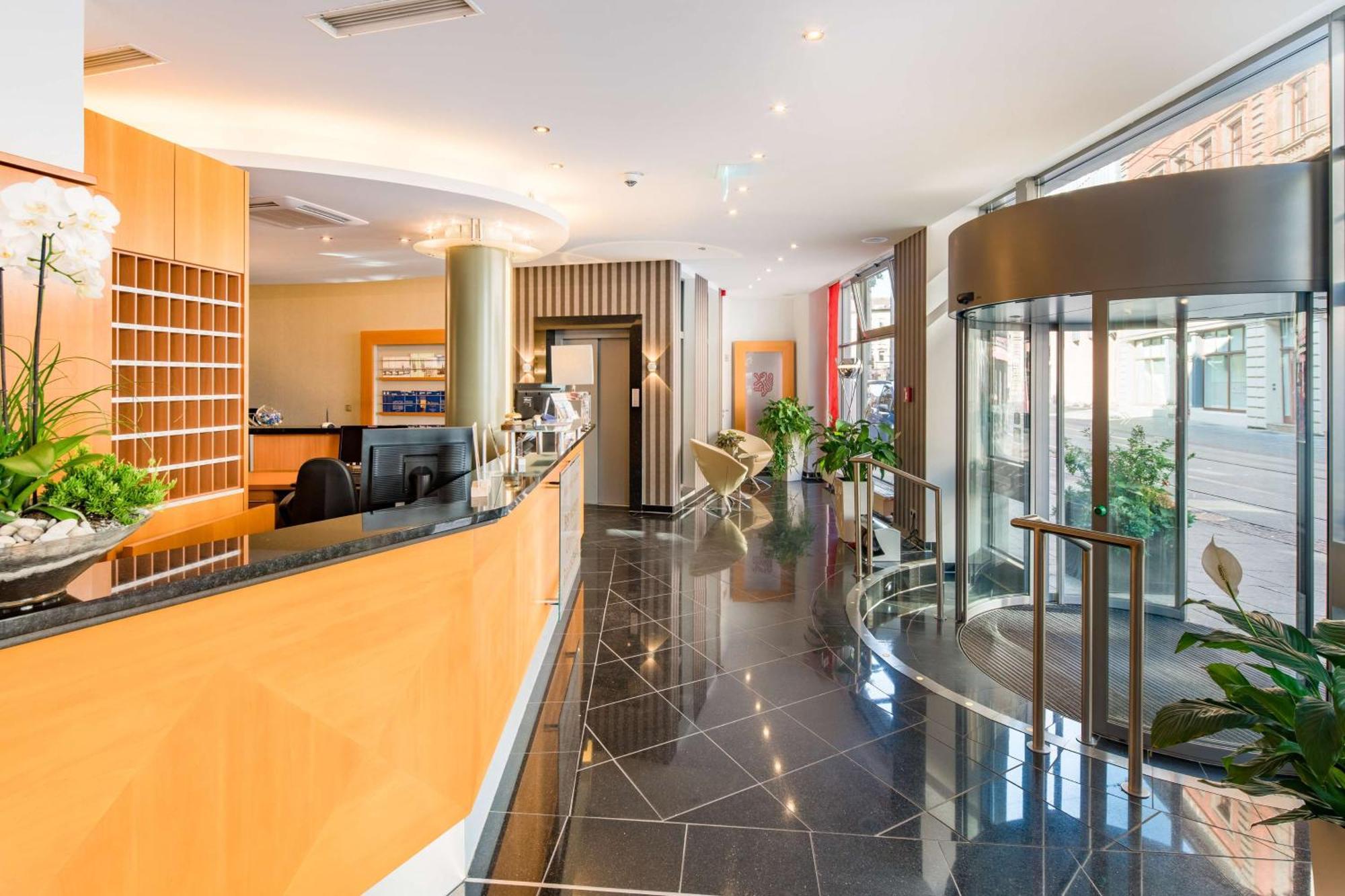 Best Western City Hotel Брауншвейг Экстерьер фото